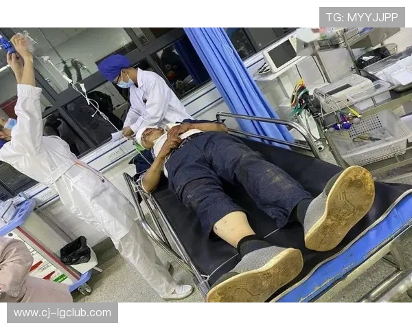 临朐足球队外出途中遭遇严重车祸多人伤亡引社会各界深切关注